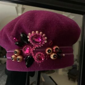 Raspberry beret with jewels. 100% wool. NWT